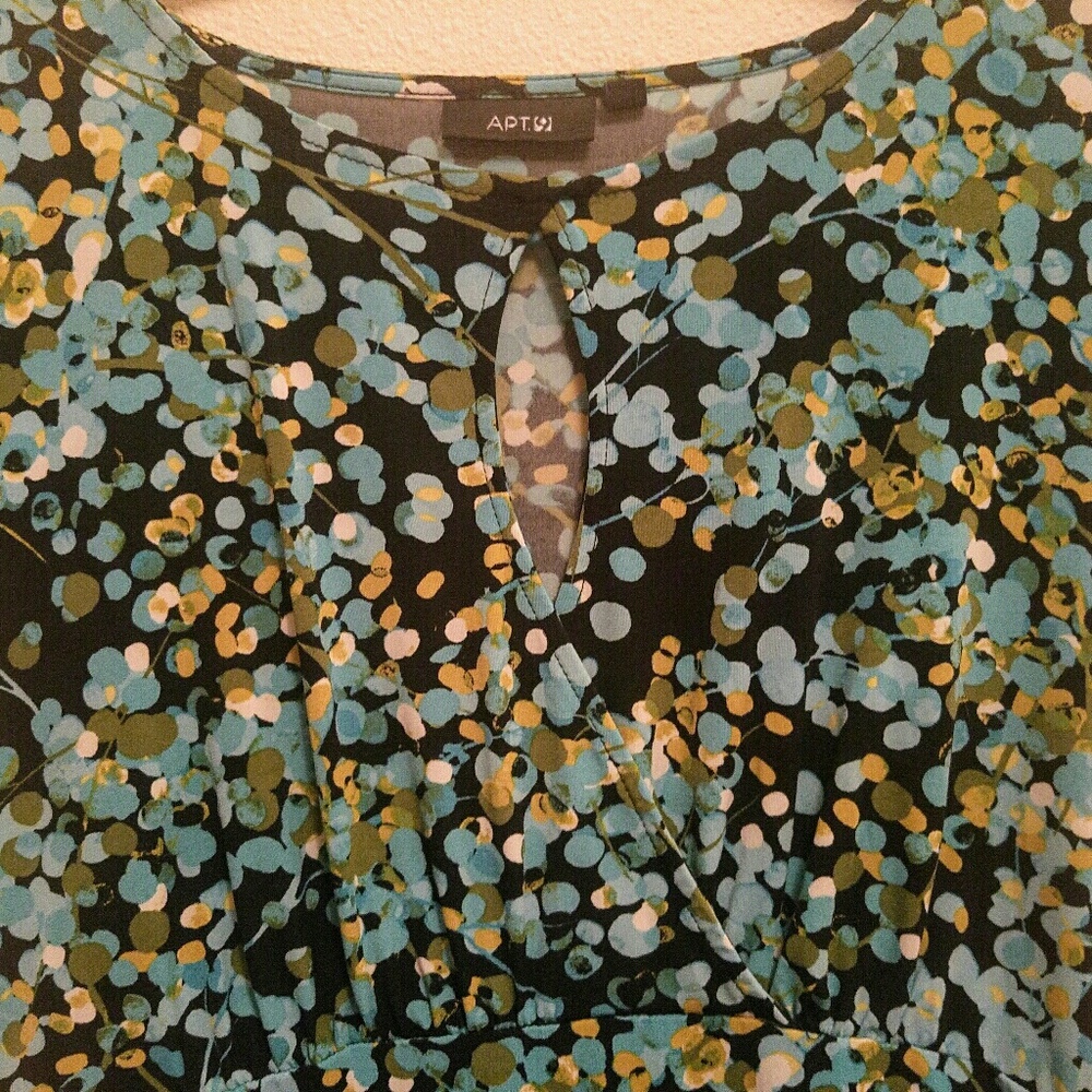 Dress, Apt9